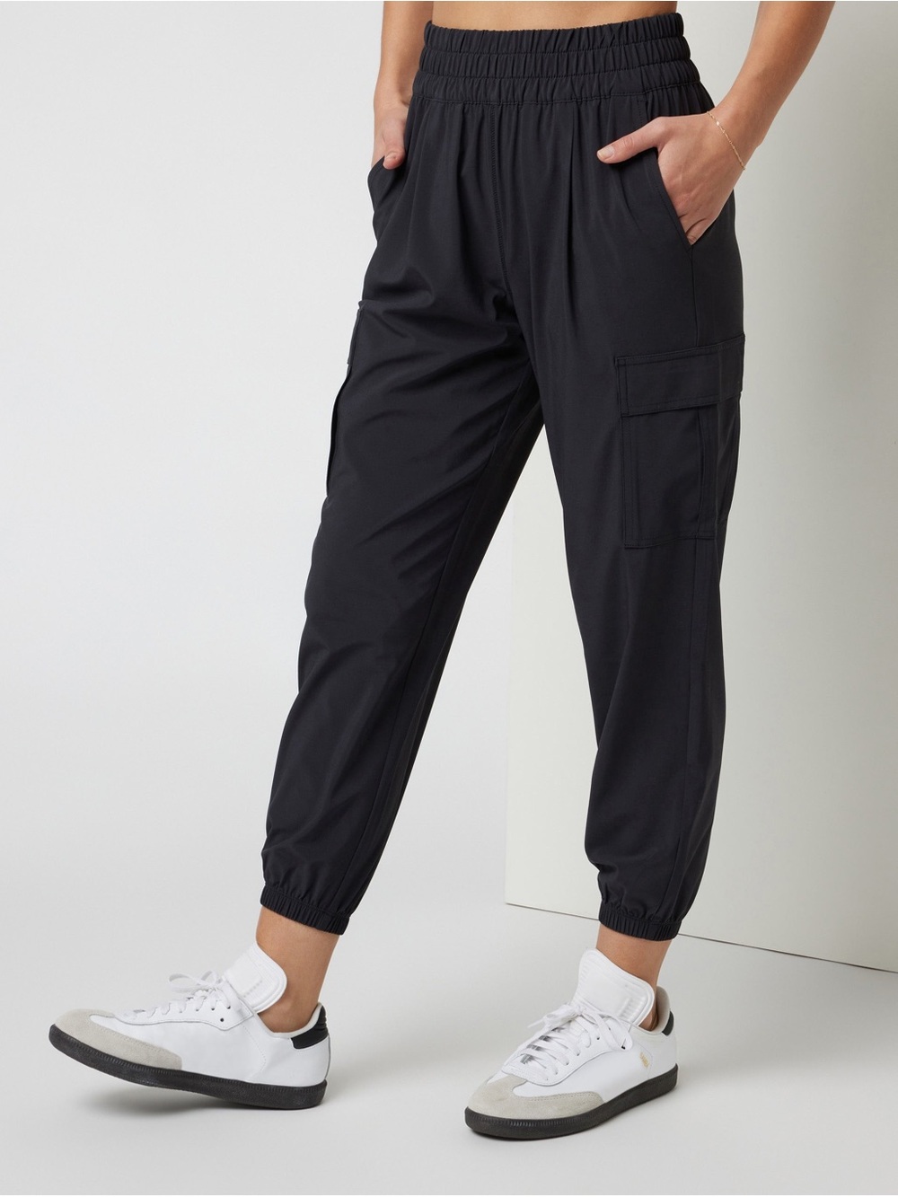Vuori Villa Black Cargo Joggers XL